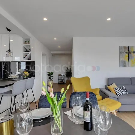 Apartmán Luxurious Lara&luka *