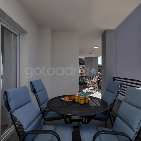 Apartmán Luxurious Lara&luka *
